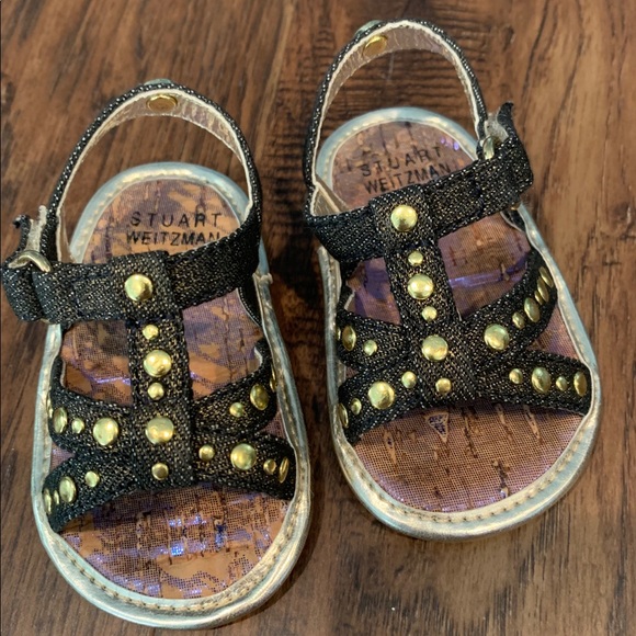 Stuart Weitzman Sandals *NEW* size 2 - Picture 1 of 1